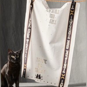 NWT Anthropologie The Bistro Tile Trick or Treat Kitchen Towel Halloween Edition